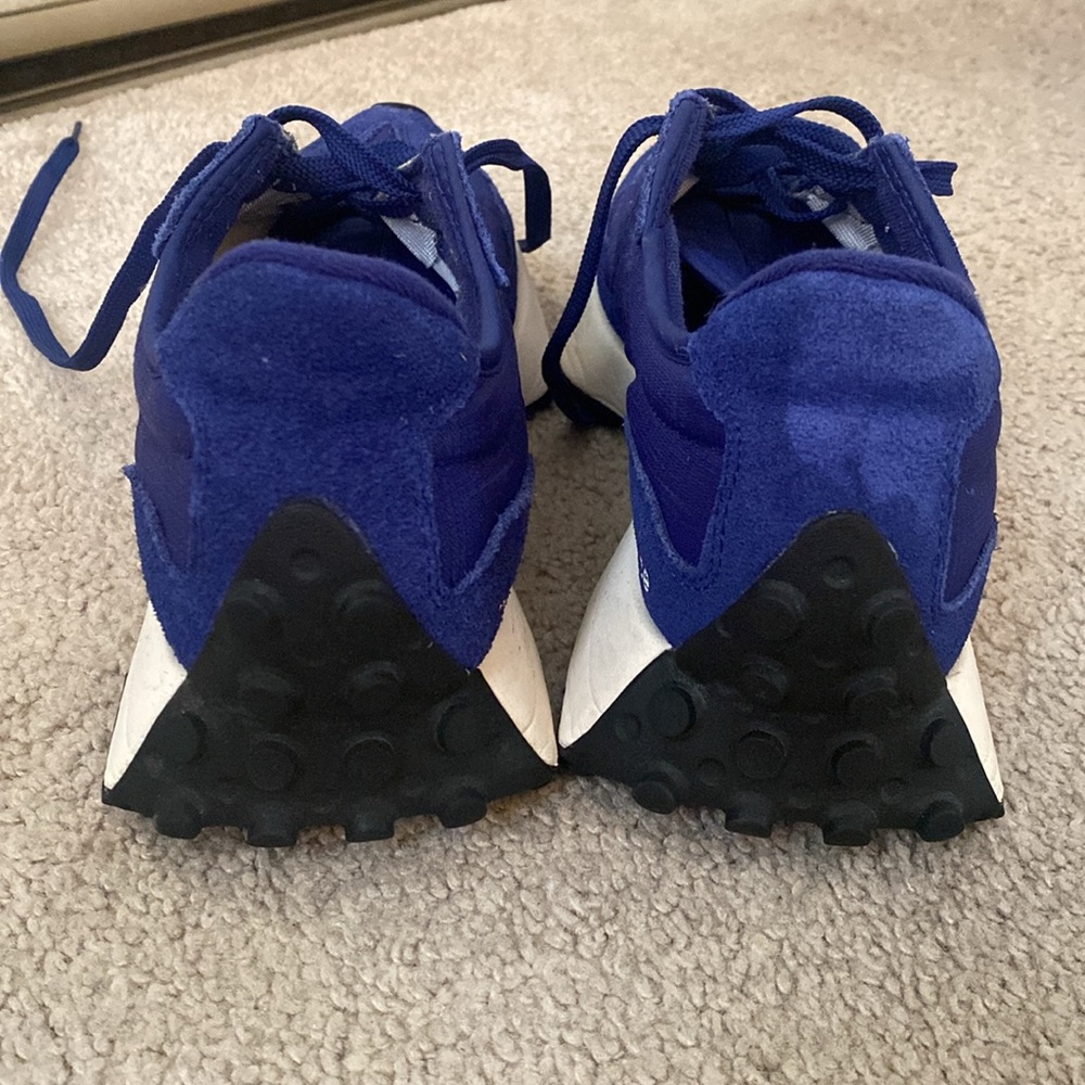 Blue New Balance - Picture 2 of 4